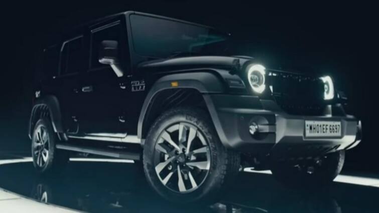 Mahindra Thar Roxx 5 Door SUV going to launch on Aug 15 check features and engine options Mahindra Thar ROXX: మరింత కొత్తగా వస్తున్న మహీంద్రా థార్‌.. ఆగస్టు 15 కోసం అభిమానుల ఎదురుచూపులు