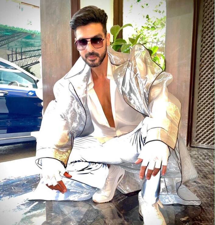 अपने बुरे दौर के बारे में बात करते हुए जायद ने कहा था कि लगभग डेढ़ साल पहले, वह कोई काम न मिलने से इतना निराश हो गए थे कि उन्होंने खुद का ख्याल रखना बंद कर दिया था. उन्होंने कहा था, 