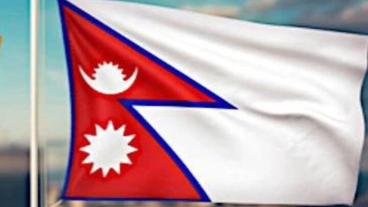 नेपाल की बात की जाए तो केपी शर्मा ओली की सरकार भी चीन परस्त कम्युनिस्ट सरकार है, जो चीन के साथ मिलकर भारत विरोधी हथकंडे अपनाते रहती हैं.