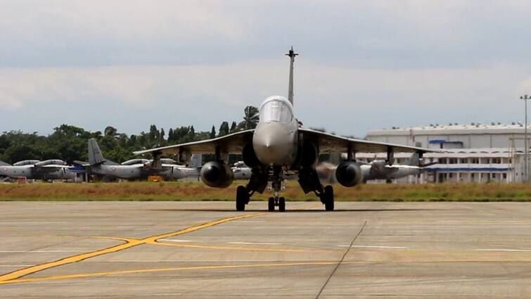 India-Germany Joint Combat Exercise at Sulur Air Base சூலூர் விமானப்படை தளத்தில் இந்திய - ஜெர்மனி கூட்டுப் போர் பயிற்சி: போர் விமானங்கள் பங்கேற்பு