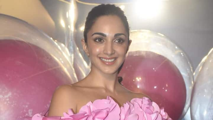 Bollywood actress Kiara Advani attended an event in Mumbai channeling her inner Barbie in a gorgeous baby pink off-shoulder dress.