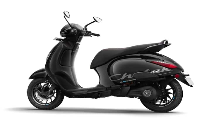 Bajaj Chetak special edition 3201 launched at rs 1.30 lakhs check range and features here Bajaj : స్పెషల్ ఎడిషన్ లో బజాజ్ చేతక్ కొత్త ఎలక్ట్రిక్ స్కూటర్ లాంచ్.. అమెజాన్ లో కొంటే భారీ డిస్కౌంట్