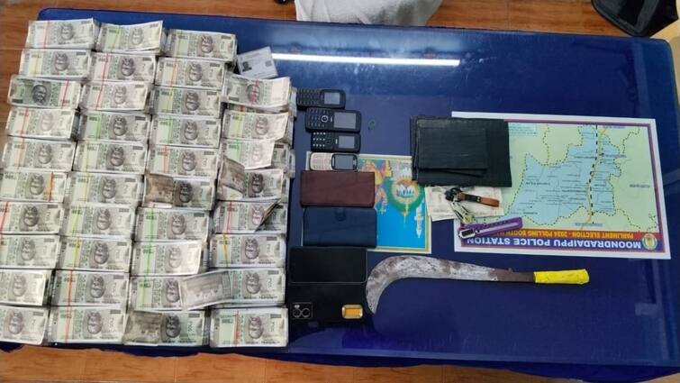 Tirunelveli news fake notes Three persons arrested in car with machine in Nellai - TNN கட்டுக்கட்டாக கள்ள நோட்டுகள்.. இயந்திரத்துடன் காரில் பிடிபட்ட மூவர் -  நெல்லையில் பரபரப்பு