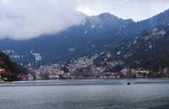 Nainital Tour: लंबे वीकेंड पर बनाएं नैनीताल घूमने का प्लान, केवल इतने खर्च मिल रहा है इन जगहों के दीदार का मौका