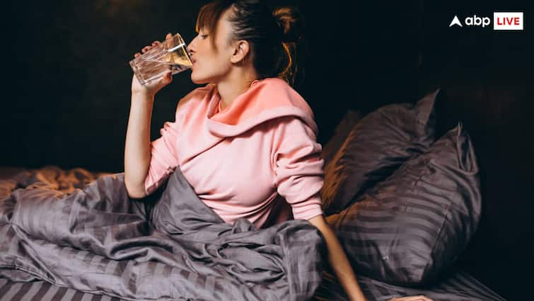 Drinking more or less water ruins your sleep, you can become a victim of these diseases.