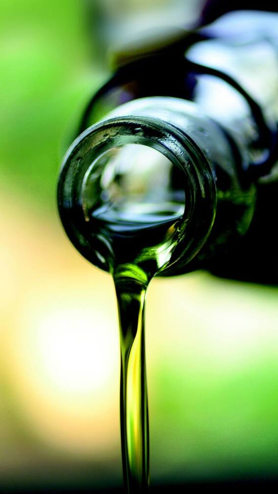 உடல் எடையை குறைப்பவர்கள் எந்த எண்ணெய் வகைகளை பயன்படுத்தலாம்?