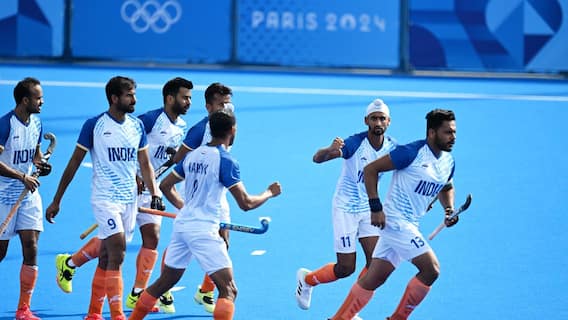 India vs Germany Semifinal Live: जर्मनी के खिलाफ इतिहास रचने उतरेगा भारत, जानें कब, कहां और कैसे देख सकेंगे लाइव स्ट्रीमिंग India vs Germany Semifinal Live: जर्मनी के खिलाफ इतिहास रचने उतरेगा भारत, जानें कब, कहां और कैसे देख सकेंगे लाइव स्ट्रीमिंग
