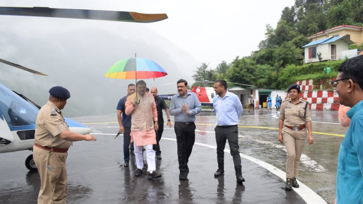 सीएम धामी ने आपदा से प्रभावित केदारनाथ का किया हवाई सर्वेक्षण, राहत बचाव कार्य का लिया जायजा