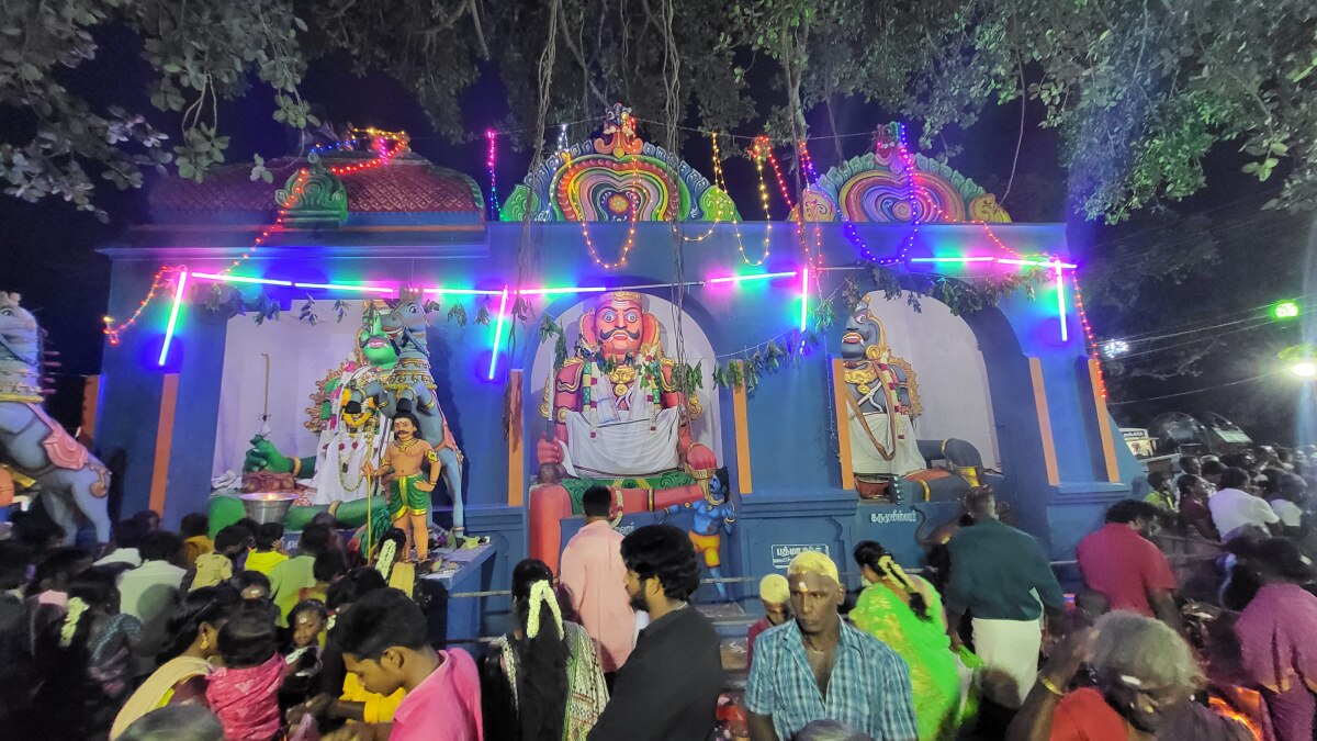 Pachai Amman Kovil: ஆடி மாத திருவிழா.. மும்முனி பச்சையம்மன் கோயிலில் குவிந்த பக்தர்கள்