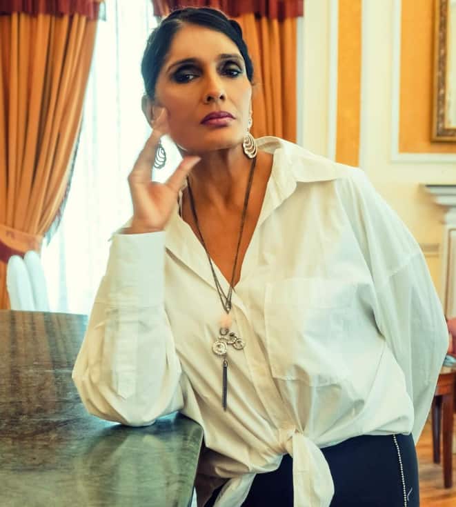 Anu Agarwal now lives in Mumbai, does yoga and is also active on Instagram. Now she wants to make a comeback in acting and is meeting filmmakers for this.