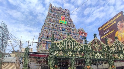 Aadi festival of Salem Fort Mariamman Temple... Tomorrow is a local holiday. Aadi Festival: சேலம் கோட்டை மாரியம்மன் திருக்கோவிலின் ஆடி பண்டிகை... நாளை உள்ளூர் விடுமுறை.
