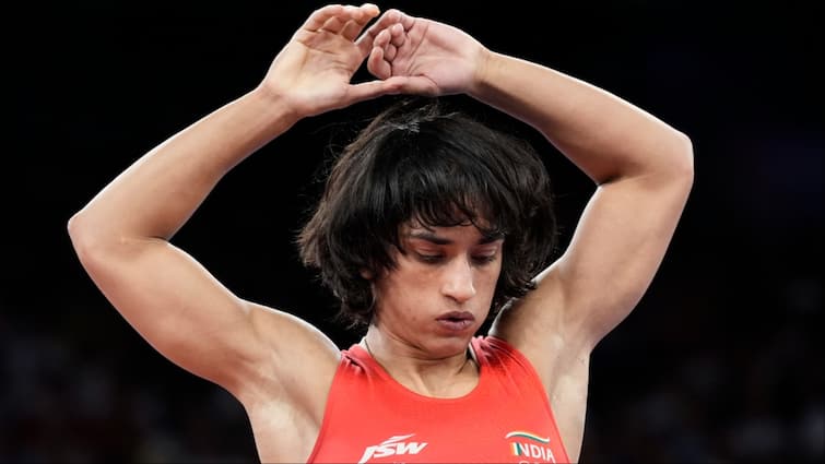 Paris Olympics 2024 Haryana BJP leaders Manohar Lal Khattar Babita Phogat reaction on vinesh phogat qualify olympics final विनेश फोगाट की जीत पर क्या कह रहे हैं हरियाणा BJP के नेता? मनोहर लाल खट्टर की भी आई प्रतिक्रिया