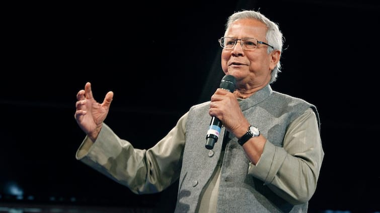 muhammad yunus oath bangladesh interim government મુહમ્મદ યુનુસે બાંગ્લાદેશની વચગાળાની સરકારના વડા તરીકે શપથ લીધા, PM મોદીએ અભિનંદન આપતા કહ્યું- 'હિંદુઓની સુરક્ષા...'