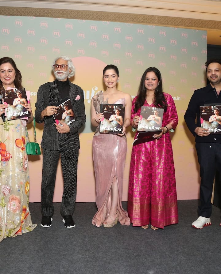 సచిన్ టెండూల్కర్ ఫౌండేషన్ ఆర్థికంగా వెనుకబడిన పిల్లల చదువు, ఆరోగ్యం, క్రీడల్లో ప్రోత్సాహన్ని కల్పిస్తోంది. ఇలాంటి సేవ చేయడం అదృష్టం అంటోందిసారా.