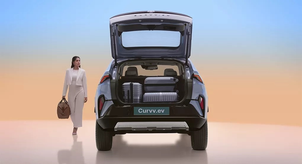 Tata Curvv EV: ટાટાએ નવી ઇલેકટ્રિક કૂપે એસયુવી કર્વ ઈવી ભારતમાં કરી લોન્ચ, જાણો કિંમત, રેન્જ, ફીચર્સ અને ખાસિયતો