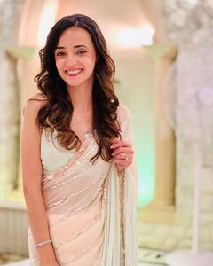 चलती बस में जब इस एक्ट्रेस के साथ शख्स ने की शर्मनाक हरकत, सामने से किए गंदे-गंदे इशारे, फिर हुआ ये...