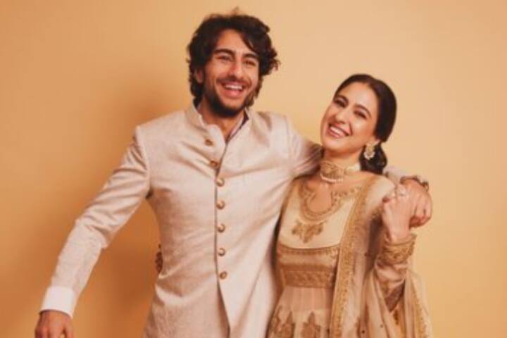 सारा और इब्राहिम का ये आउटफिट आपके रक्षाबंधन को खास और यादगार बना देगा. आप दोनों भाई बहन सारा और इब्राहिम का ये लुक ट्राई कर सकते हैं.