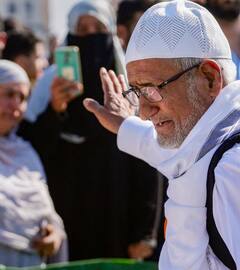 Hajj 2025: अकेले नहीं जा सकेंगे मक्का? हज यात्रियों के लिए आ गई नई पॉलिसी, जानें क्या है खास