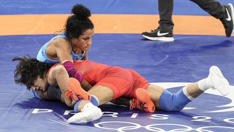 Olympics 2024 Cuban wrestler Guzman Lopez named Vinesh Phogats replacement for 50kg final Paris Olympics 2024: ક્યુબાની મહિલા રેસલરને લાગી લોટરી, સેમિફાઇનલમાં ફોગાટ સામે હારવા છતાં રમશે ફાઇનલ