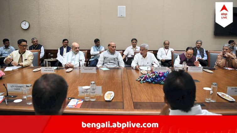 PM Modi Calls All Party Meeting 6 August On Bangladesh Issue External Affairs Minister Jaishankar May Address PM Modi All Party Meeting:  বাংলাদেশের পরিস্থিতিতে ভারতের কী অবস্থান? স্পষ্ট হল সর্বদলবৈঠকে? কী জানালেন জয়শঙ্কর?