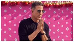 Akshay Kumar Gives Food To People Outside His House, Video Goes Viral. Watch