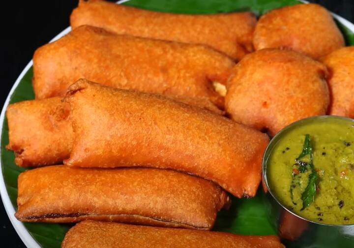 தேவையான பொருட்கள்: கடலை மாவு - 1 கப், அரிசி மாவு - 2 டீஸ்பூன், உப்பு, மஞ்சள் தூள் சிட்டிகை, மிளகாய் தூள் - 1 டீஸ்பூன், மிளகு தூள் - 1/2 டீஸ்பூன், கேசரி பவுடர் ஒரு சிட்டிகை , தண்ணீர்