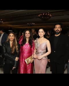 Sara Tendulkar: మ్యానిఫెస్ట్ మ్యాగ‌జైన్ పై మెరిసిన అందమైన సారా టెండూల్క‌ర్