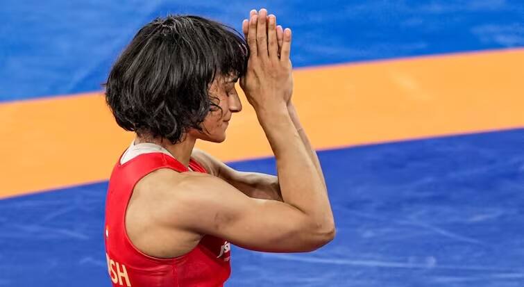 What did Brijbhushans son Prateek Bhashan prateek bhushan singh reaction on vinesh phogat disqualification વિનેશ ફોગાટનું સપનુ રોળાતા, બ્રિજભૂષણના પુત્ર પ્રતીક ભષણે શું આપી પ્રતિક્રિયા, સોશિયલ મીડિયા પર લખ્યું....