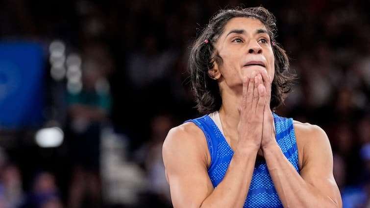 Indian Wrestler Vinesh Phogat Disqualified from Paris Olympics 2024 family blame federation for his Disqualification Exclusive: विनेश फोगाट के खिलाफ साजिश, पेरिस ओलंपिक से डिसक्वालीफाई होने पर बोला परिवार; फेडरेशन पर लगाए गंभीर आरोप