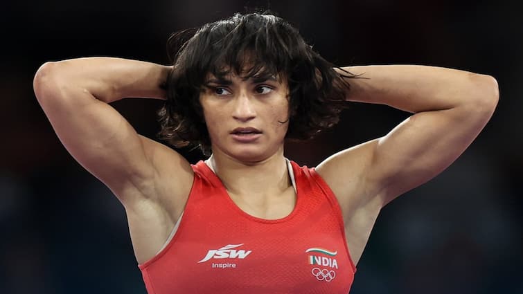 west bengal tmc TMC Demands Bharat Ratna Or Rajya Sabha Seat For Olympic Paris 2024 Women wrestler Vinesh Phogat कुस्तीपटू विनेश फोगाटला भारतरत्न आणि राज्यसभेची खासदारकी मिळणार? 'या' पक्षाकडून मागणी, चर्चांना उधाण