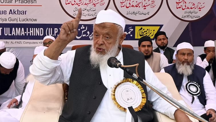 Jamiat Ulama i Hind President Maulana Syed Arshad Madani Waqf Amendment Bill 2024 ann 'मुसलमान बर्दाश्त कर सकता है हर नुकसान, लेकिन शरीयत...', वक्फ बिल पर क्या बोले जमीयत उलेमा ए हिंद के अरशद मदनी?