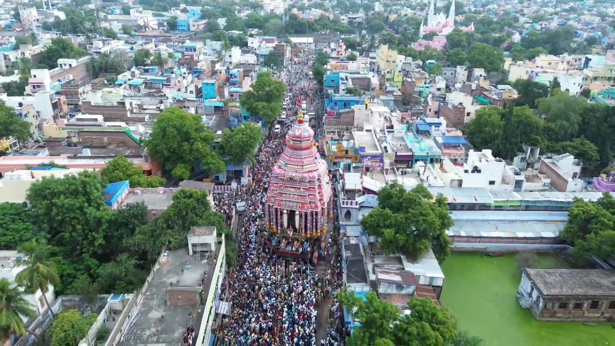 Srivilliputhur Therottam: ஸ்ரீவில்லிபுத்தூர் ஆண்டாள் கோயில் ஆடிப்பூர திருவிழா- கோவிந்தா கோபாலா பக்தி கோஷங்கள் முழங்க தேரோட்டம்