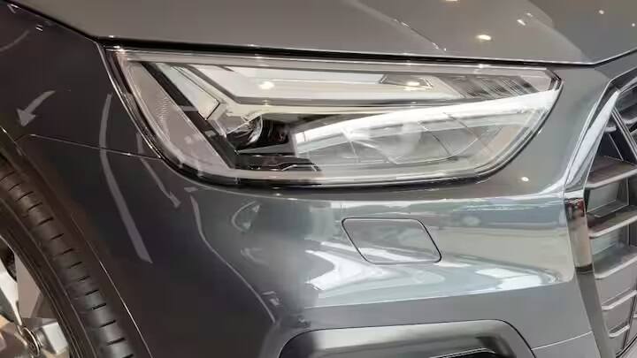 Audi Q5 Bold Edition: ઓડી ઇન્ડિયાએ હાલમાં જ તેની લક્ઝરી કારની નવી એડિશન લૉન્ચ કરી છે, જે તમને 72 લાખ રૂપિયાથી વધુની કિંમતે ઉપલબ્ધ થશે. ચાલો જાણીએ આ શાનદાર કારની વિશેષતાઓ વિશે.