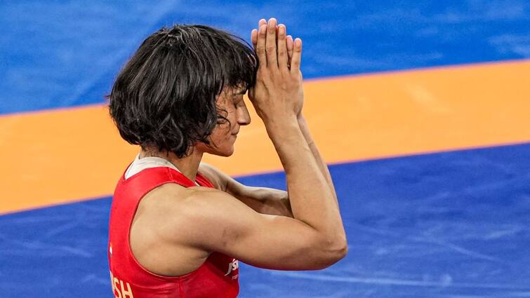 PM Narendra Modi Reacts to Vinesh Phogat Heartbreaking Disqualification from Paris Olympic 2024 Wrestling Final PM Modi Reacts To Wrestler Vinesh Phogat's Olympic Disqualification. Here's What He Said About 'Setback'