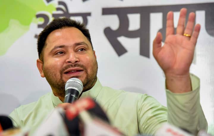 डीईएम राजद और जेडीयू का आधार वोटबैंक रहा है. बिहार में 17.70% मुसलमान हैं. बीते कुछ चुनावों का ट्रेंड देखें तो ऐसा देखा गया कि मुसलमान राजद के खिलाफ वोट कर रहा है.