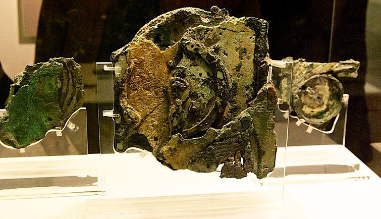 Antikytherta Oldest Computer : 120 साल पहले खोजे गए पुरानी कंप्यूटर जैसी मशीन से वैज्ञानिक हैरान, जानिए पूरा मामला Antikytherta worlds Oldest Computer Greek device found in Aegean Sea Scientists were surprised Antikytherta Oldest Computer : 120 साल पहले खोजे गए पुरानी कंप्यूटर जैसी मशीन से वैज्ञानिक हैरान, जानिए पूरा मामला