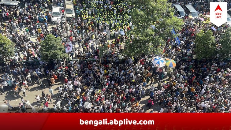 Bangladesh Update Prison Break In Bangladesh Over 500 Inmates Terrorists Escaped Bangladesh Update : রাতেই জেলে ভেঙে পালাল ৫০০র বেশি বন্দি ! অস্ত্রশস্ত্র নিয়ে বাইরে দাগী সন্ত্রাসবাদীরা