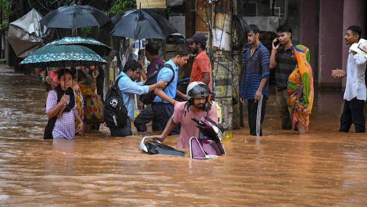 Guwahati Flood News Assam Waterlogging Record Rainfall CM Himanta Advisory For Residents Guwahati Floods: Assam CM Himanta Issues Advisory For Guwahati Residents Amid Record Rainfall