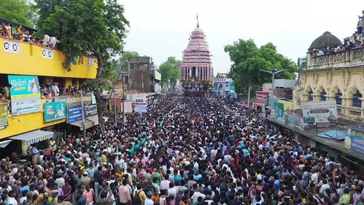 Srivilliputhur Therottam: ஸ்ரீவில்லிபுத்தூர் ஆண்டாள் கோயில் ஆடிப்பூர திருவிழா- கோவிந்தா கோபாலா பக்தி கோஷங்கள் முழங்க தேரோட்டம்