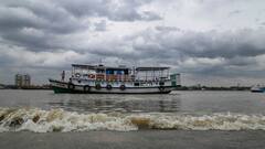 Weather Update: মেঘ-রোদ্দুরের লুকোচুরি খেলা, ভারী বৃষ্টির সতর্কতা জারি এই জেলাগুলিতে