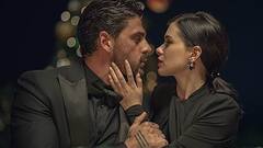 बस-मेट्रो में गलती से भी ना देखें ये फिल्में-सीरीज, कभी भी आ जाते हैं शर्मसार करने वाले सीन