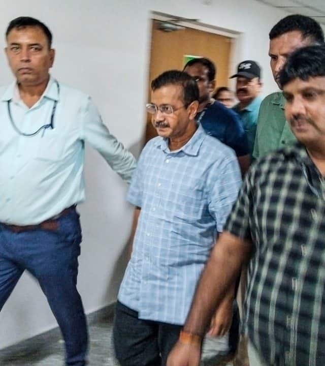 इस पर ईडी के वकील ने कहा कि गिरफ्तारी का कोई प्रश्न ही नहीं है और किसी ने उनकी गिरफ्तारी को अवैध नहीं घोषित किया है. इस मामले को अब सुनवाई के लिए 5 सितंबर के लिए सूचीबद्ध किया गया है.