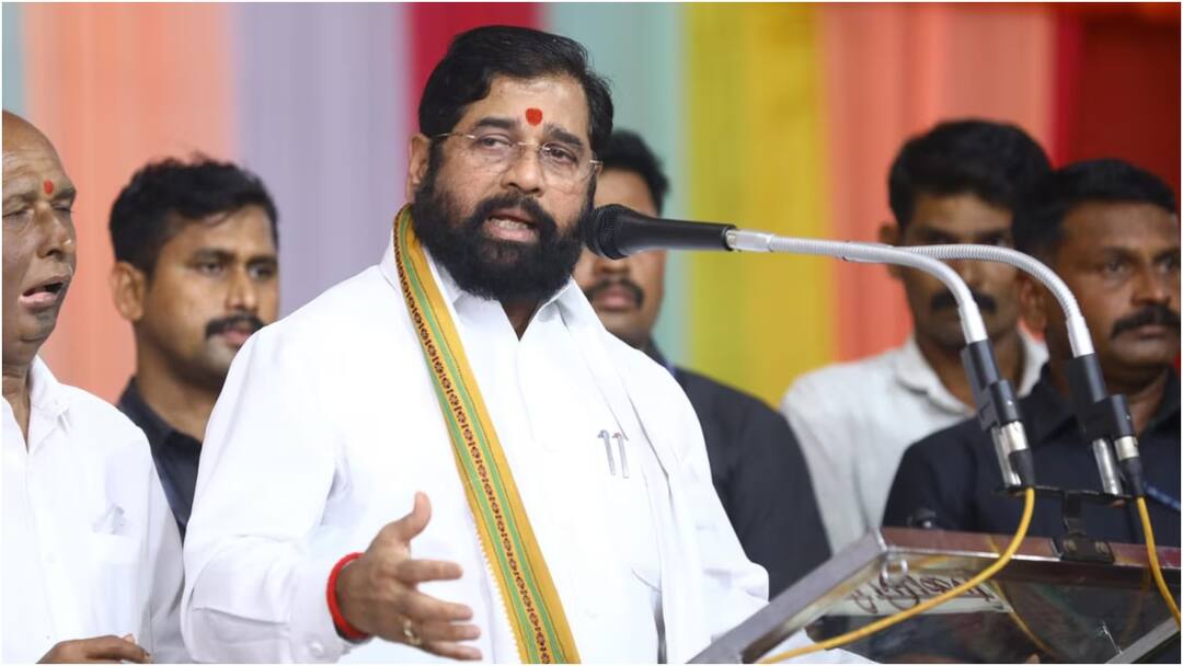 Bangladesh Crisis: बांग्लादेश में फंसे महाराष्ट्र के छात्र, वापसी के लिए CM शिंदे ने विदेश मंत्री जयशंकर से की बात Bangladesh Crisis Maharashtra cm eknath shinde spoke to foreign Minister jaishankar as students stuck in bangladesh Bangladesh Crisis: बांग्लादेश में फंसे महाराष्ट्र के छात्र, वापसी के लिए CM शिंदे ने विदेश मंत्री जयशंकर से की बात