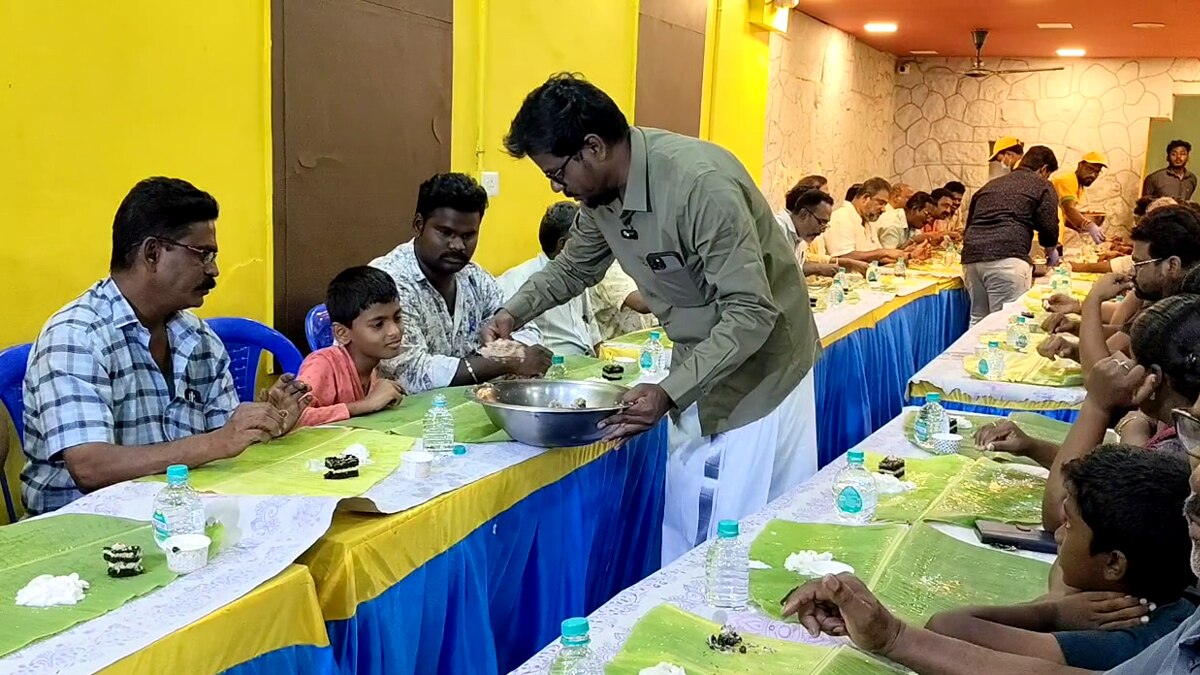 வயநாடு மக்களுக்கு உதவி செய்வதற்காக மொய் விருந்து;  திரளாக வந்து உதவிக்கரம் நீட்டிய திண்டுக்கல் மக்கள்