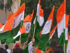 Tiranga Photos: સીએમ ભૂપેન્દ્ર પટેલે પોતાના ઘર ઉપર તિરંગો લહેરાવ્યો, આજથી ભાજપના 'હર ઘર તિરંગા' અભિયાન થઇ શરૂઆત, તસવીરો