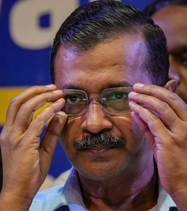 दिल्ली हाईकोर्ट ने बुद्धवार (7 अगस्त, 2024) को मुख्यमंत्री अरविंद केजरीवाल की जमानत के खिलाफ प्रवर्तन निदेशालय (ED) की याचिका पर सुनवाई की. इस दौरान जज ने एक मांग पर ईडी की क्लास लगा दी.
