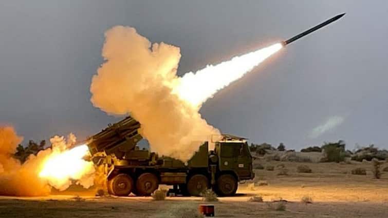 Cabinet committee on security clears Rs 10 200 crore Pinaka rocket project for Army Cabinet committee on security: ரூ.10,200 கோடியை கொட்டும் மத்திய அரசு, கலங்கும் எதிரி நாடுகள் - பினாகா ராக்கெட் பற்றி தெரியுமா?