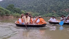 நீர்வரத்து 8 ஆயிரம் கன அடியாக குறைந்தது; ஒகேனக்கலில் 23 நாட்களுக்குப் பிறகு பரிசல் இயக்க அனுமதி
