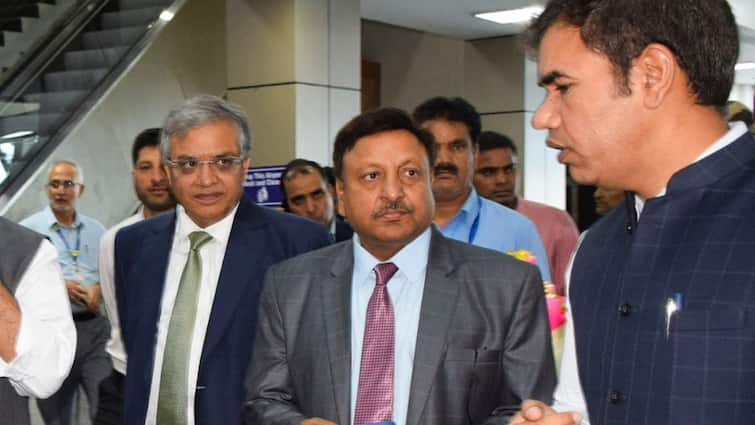 Jammu Kashmir Assembly Polls election commission of india CEC rajiv kumar srinagar visit Jammu & Kashmir Elections: Will Terror Incidents Cause Delay In J-K Polls? Here’s What CEC Rajiv Kumar Said