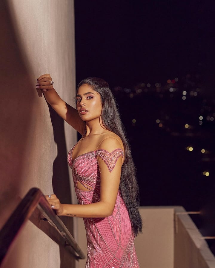 చివరిగా ప్రభాస్ హీరోగా నటించిన ‘కల్కి 2898 ఏడీ’ మూవీలోని ఒక సాంగ్‌లో కాసేపు అలా మెరిసి ప్రేక్షకులను ఆశ్చర్యపరిచింది.